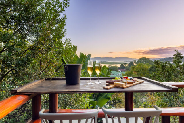 Exclusive Use Groups at Abalone Lodges