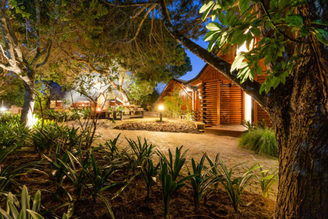 Abalone Lodges Swimming Pool & Gardens