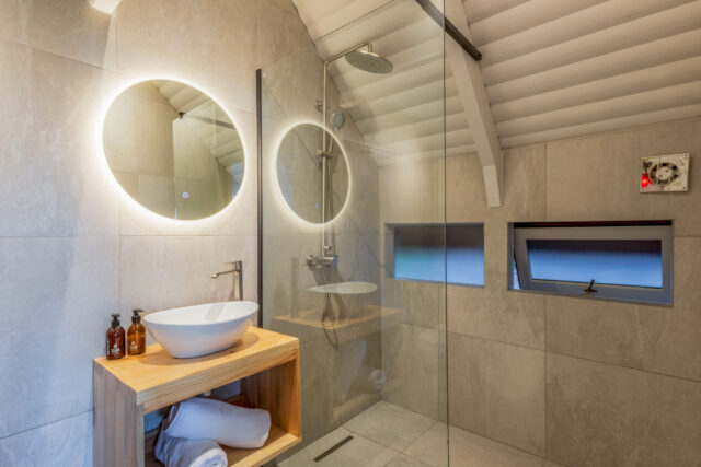 Rates & Availability At Abalone Lodges